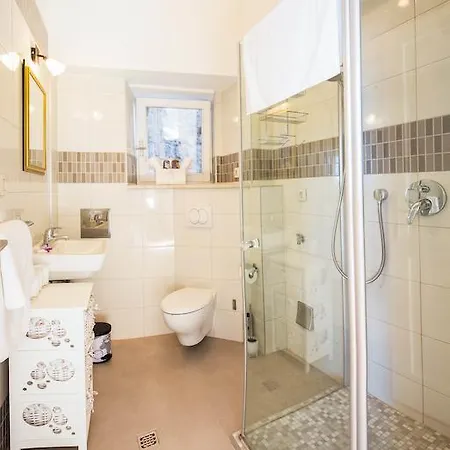 Апартаменти Luxury Riva With A Magnificient View Спліт