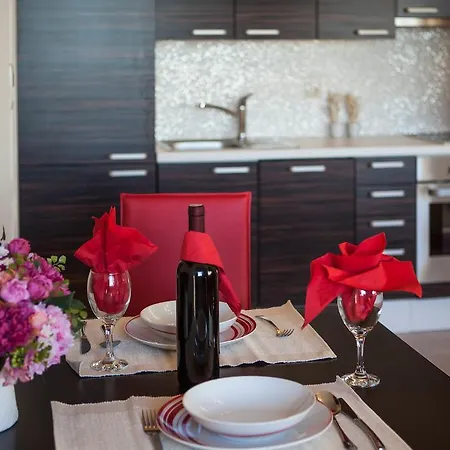 Апартаменти Luxury Riva With A Magnificient View *